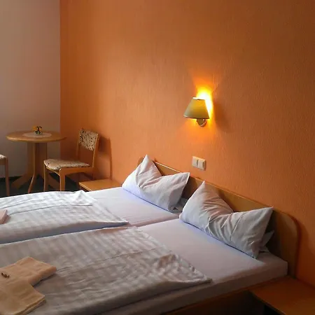 Gasthof Zum Furstenthal Guest house